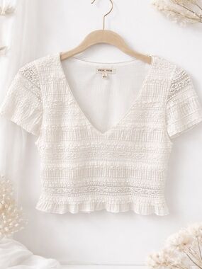 moa moa White Textured V-Neck Short Sleeve Crop Top